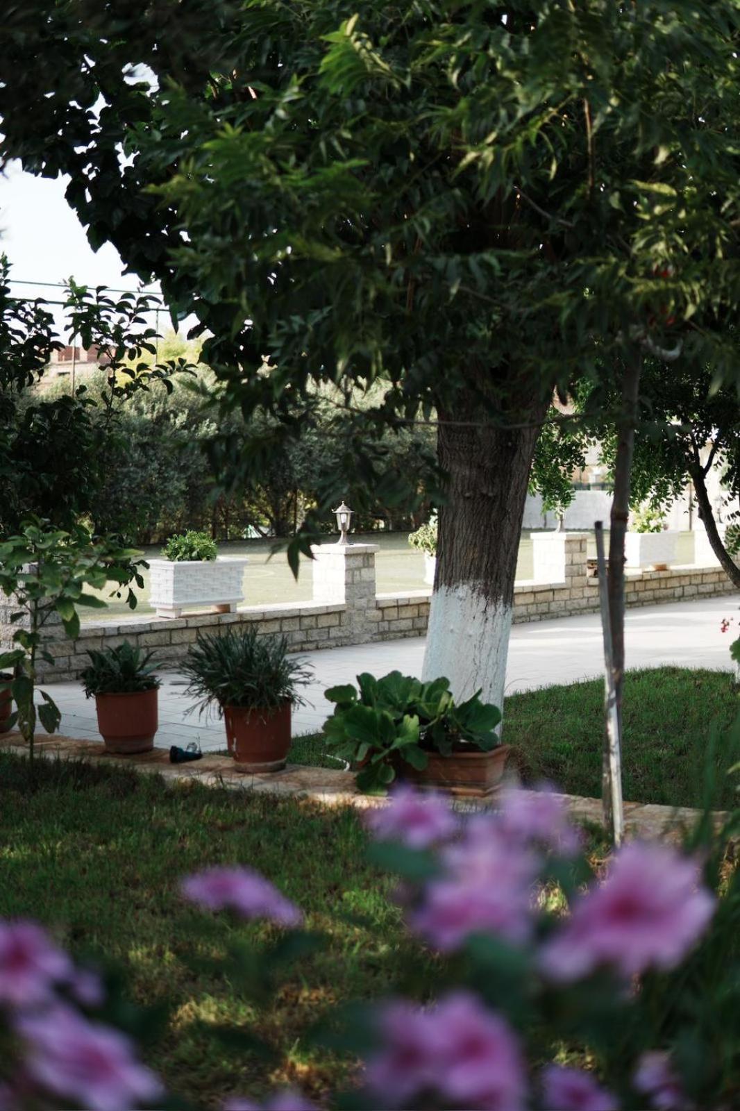 Gardenia Rooms ซารานเดอ ภายนอก รูปภาพ